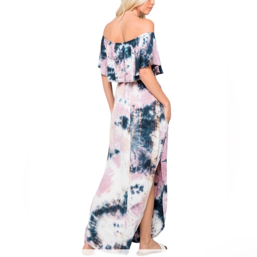 Blue and Pink Ruffled Maxi Dress With Pockets